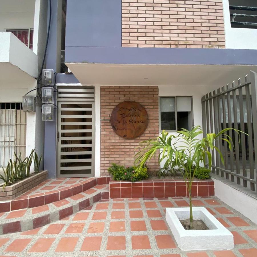 Fundacion Aparta Suites Balcones De La Sierra מראה חיצוני תמונה